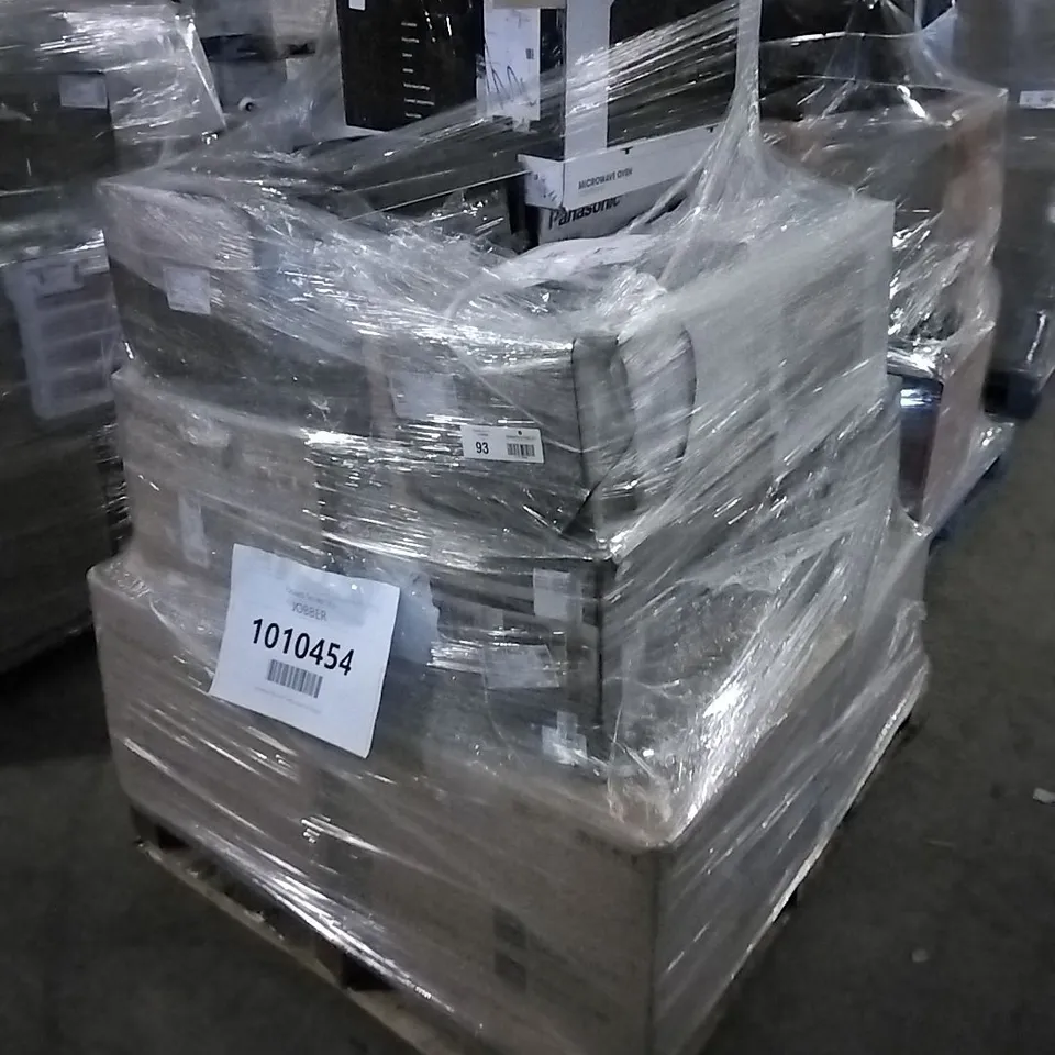PALLET OF APPROXIMATELY 14 ASSORTED MICROWAVES INCLUDING 