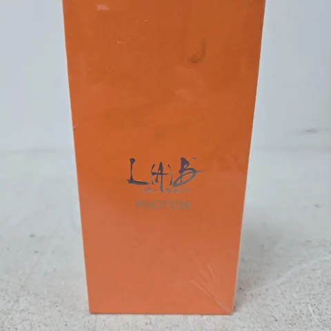 SEALED LAB PHOTON LIFE & BEAUTY HANDHELD DEVICE