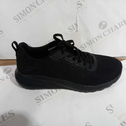 PAIR OF SKECHERS BOBS ULTRA FLEX SHOES BLACK UK SIZE 7