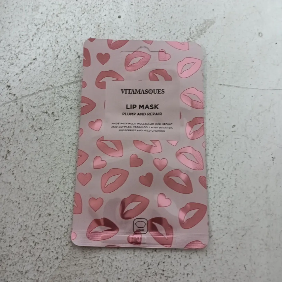 APPROXIMATELY 60 VITAMASQUES LIP MASKS – PLUMP AND REPAIR