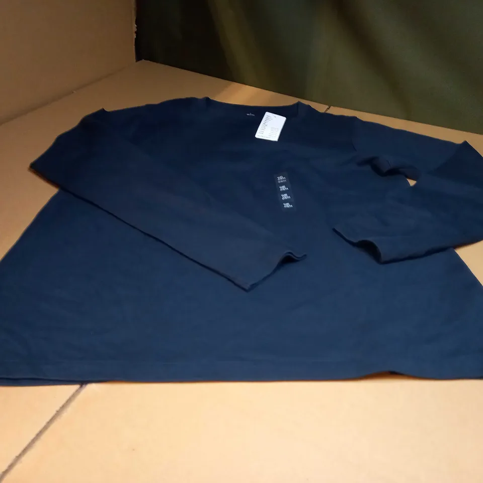 UNIQLO NAVY LONG SLEEVE TOP - XL