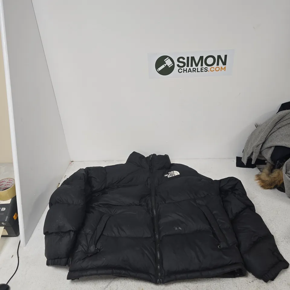 UK L THE NORTH FACE MEN'S PUFFER JACKET – BLACK