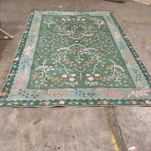 STILLAGE OF DESIGNER RUGS APPROXIMATELY 16 RUGS MEDIUM / LARGE