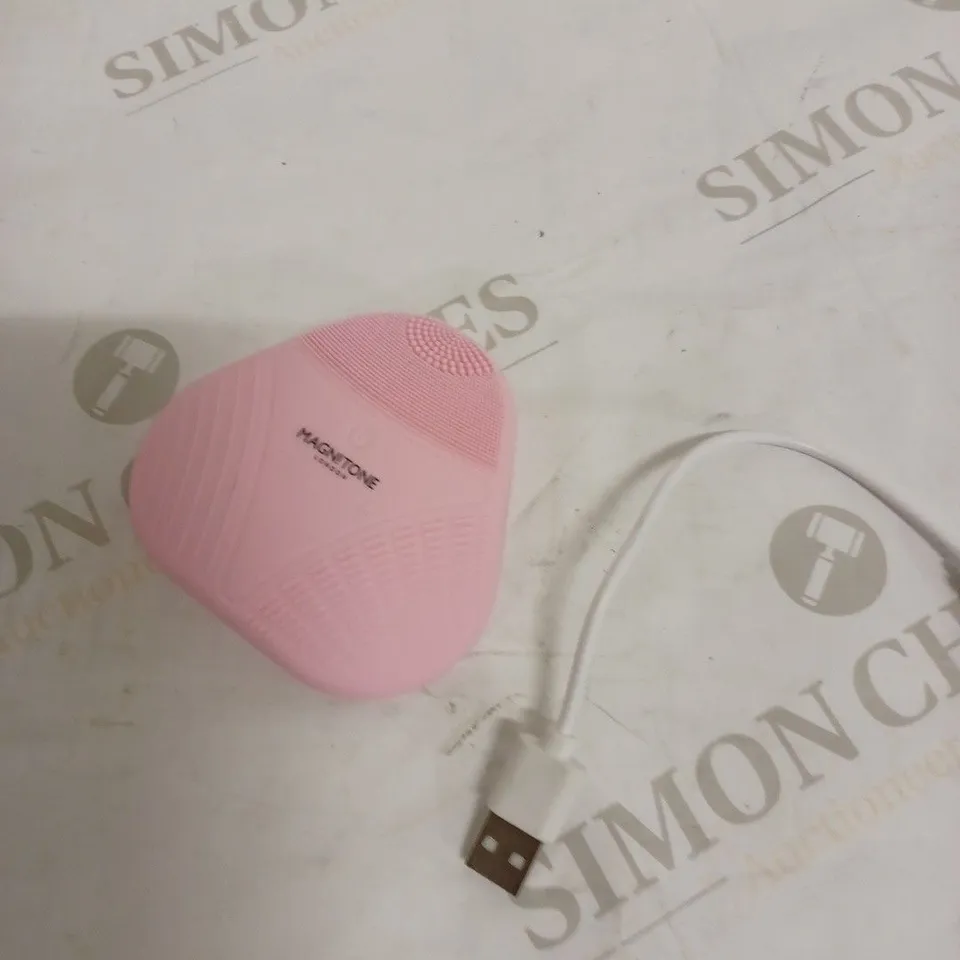 MAGN!TONE SILICONE FACIAL CLEANSING BRUSH 