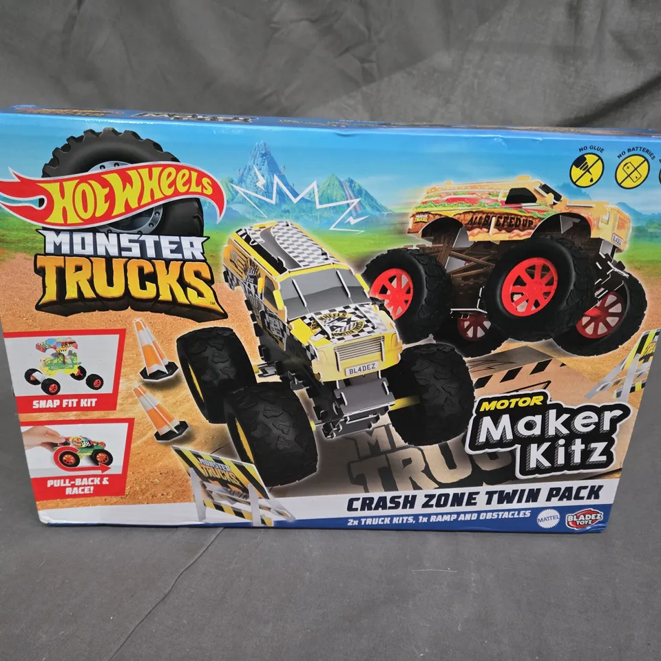 HOT WHEELS MONSTER TRUCKS - MOTOR MAKER KITZ