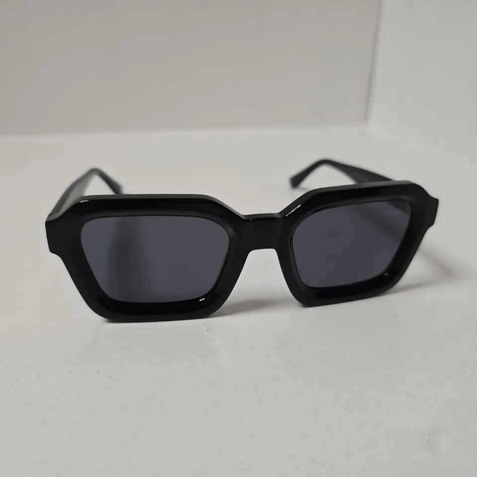 BOXED OKULARY MELLER NAYAH ALL BLACK SHADES