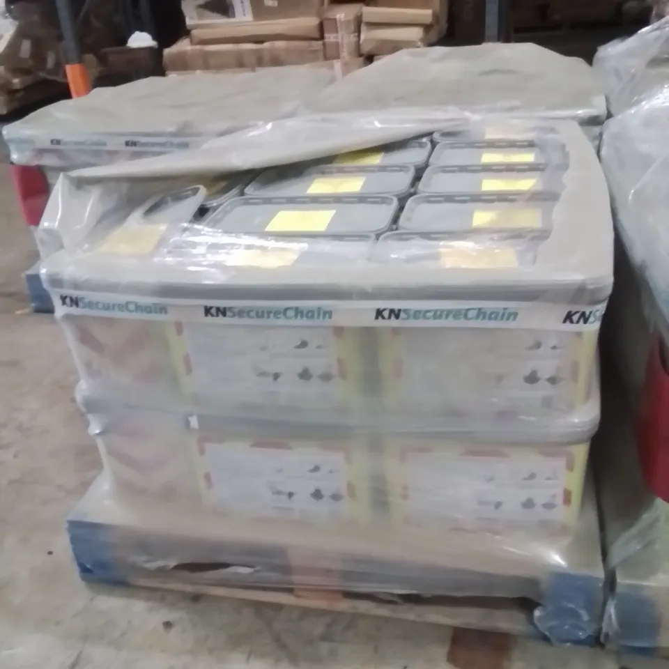 PALLET OF ULTRACRETE TOUGH PATCH POTHOLES REPAIR APPROXIMATELY 26 CASES  //EXPIRY DATE 18.05.25 26KG PER CASE