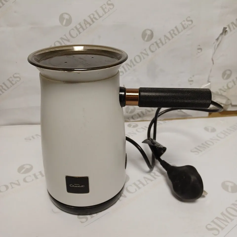 HOTEL CHOCOLAT VELVETISER HOT CHOCOLATE MACHINE, WHITE