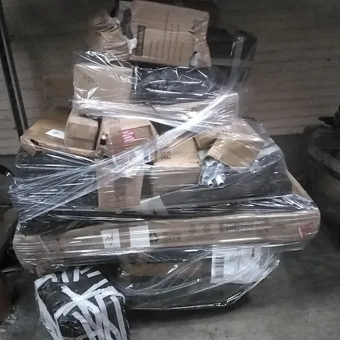 PALLET CONTAINING ASSORTED HOUSEHOLD GOODS AND ELECTRICAL ITEMS TO INCLUDE;TENTS,SLUSH MACHINE AND VACUUM CLEANER