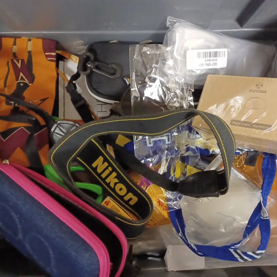 BOX OF APPROX 10 ITEMS INCLUDING ASSORTED PRESCRIPTION GLASSES, BATTERY CHARGER AND CAMERA FILM