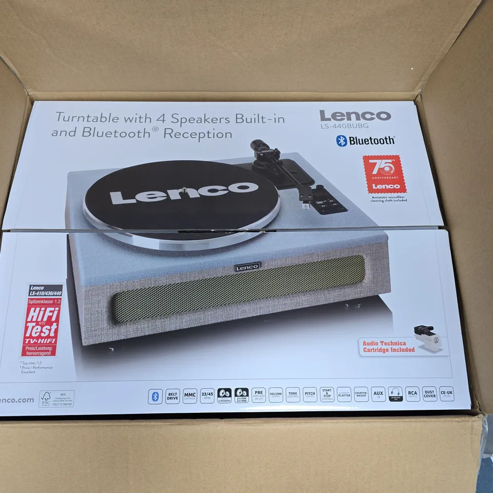 BOXED LENCO LS-440 TURNTABLE WITH BUILT-IN BLUETOOTH