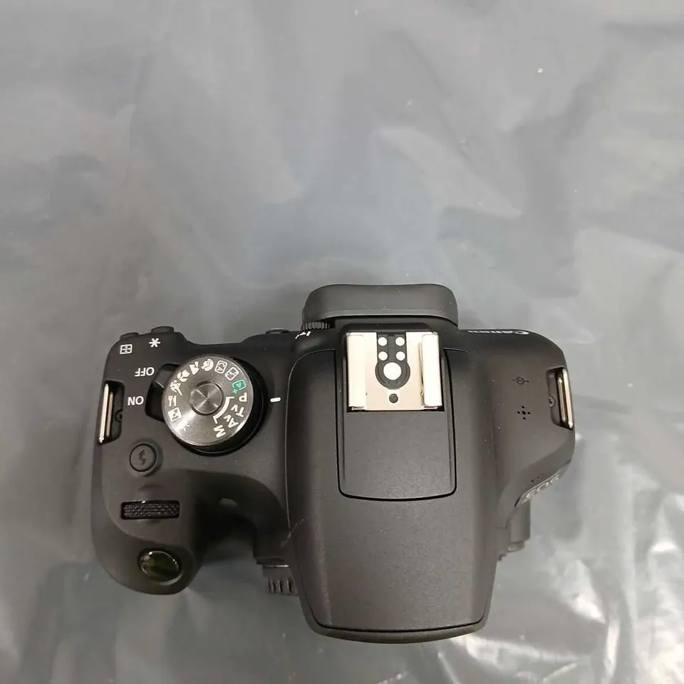 BOXED CANON EOS 2000D SLR BLACK CAMERA  RRP £589.99