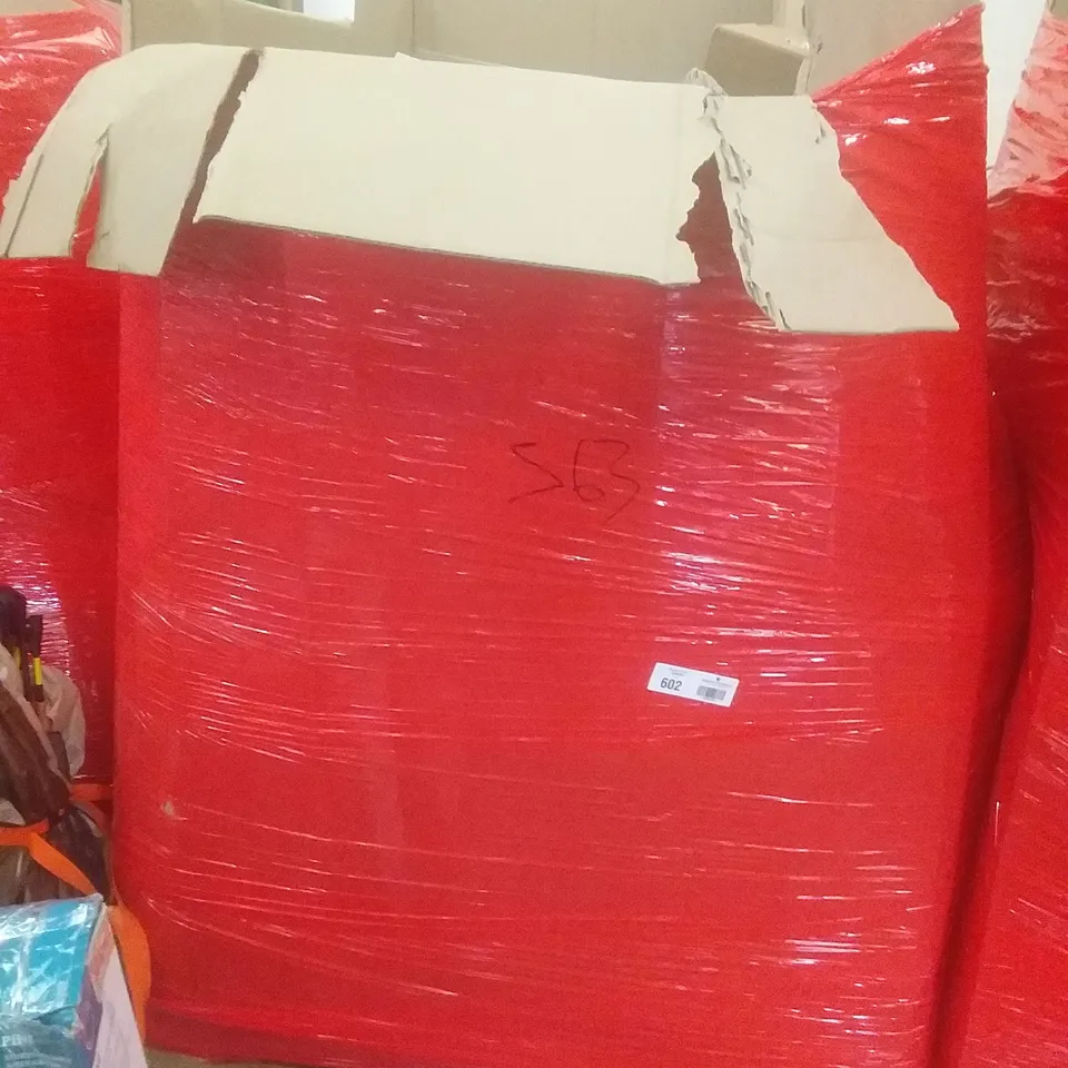 PALLET OF ASSORTED ITEMS INCLUDING 5 TIERS SHOE RACK, COMFORT CHAIR, FOLDABLE AIRER HANGER STAND, TOILET RISER
