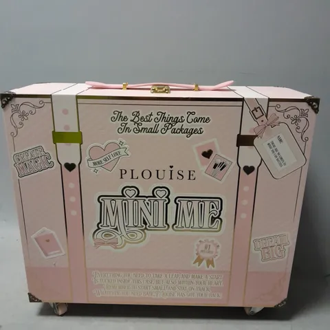 BOXED PLOUISE MINI ME COLLECTION SUITCASE 