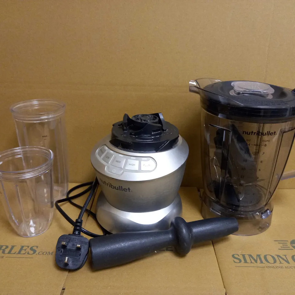 NUTRIBULLET BLENDER COMBO