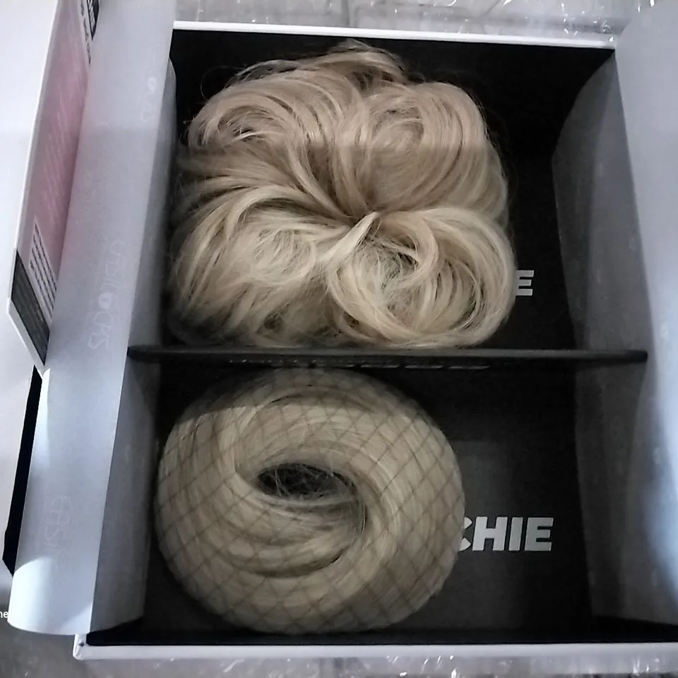 PALLET OF APPROXIMATELY 230 BOXES OF EASILOCKS SET OF SCRUNCHIES - MALIBU BLONDE 
