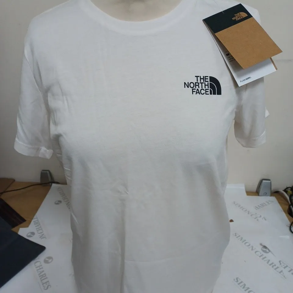NORTH FACE FOUNDATION GRAPHIC TEE - XS