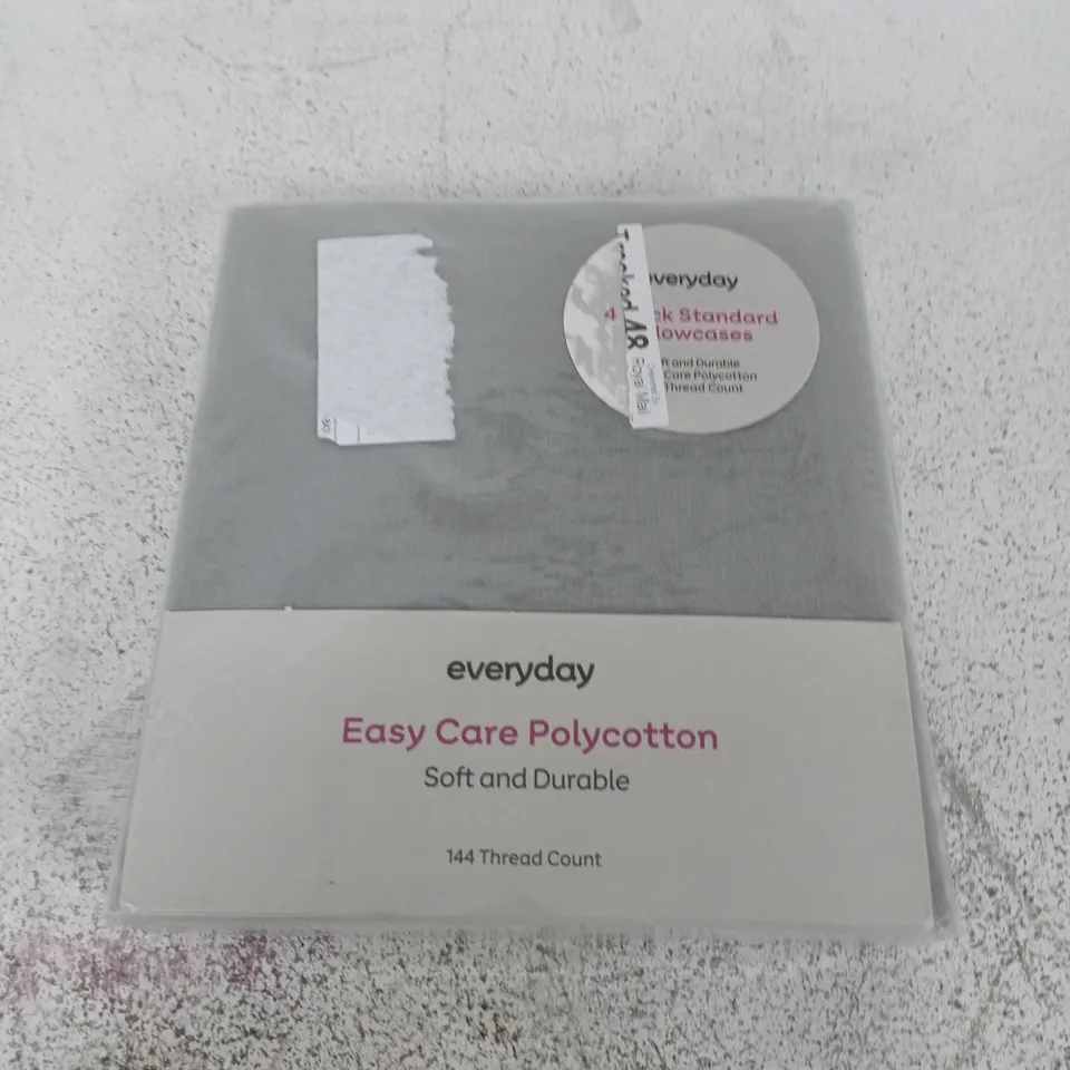 PACK OF FOUR EASY CARE POLYCOTTON COUNT STANDARD PILLOWCASES