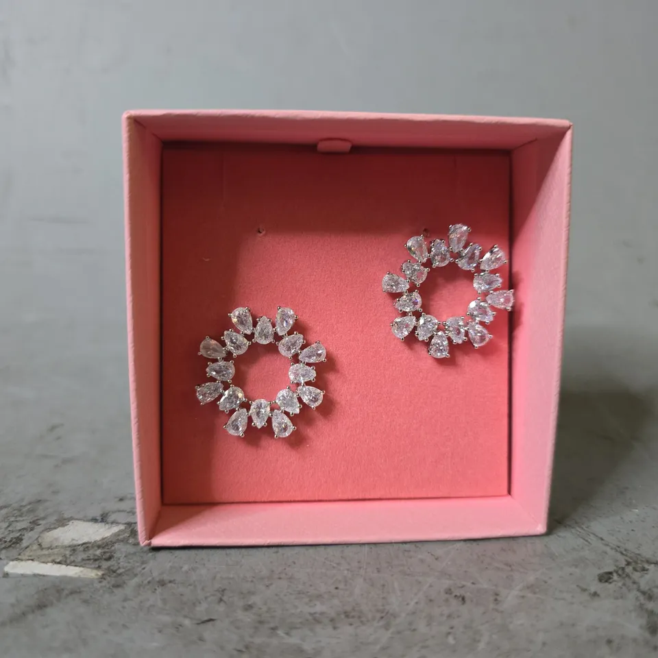 BOXED SWAROVSKI MILLENIA SILVER HOOP EARRINGS 