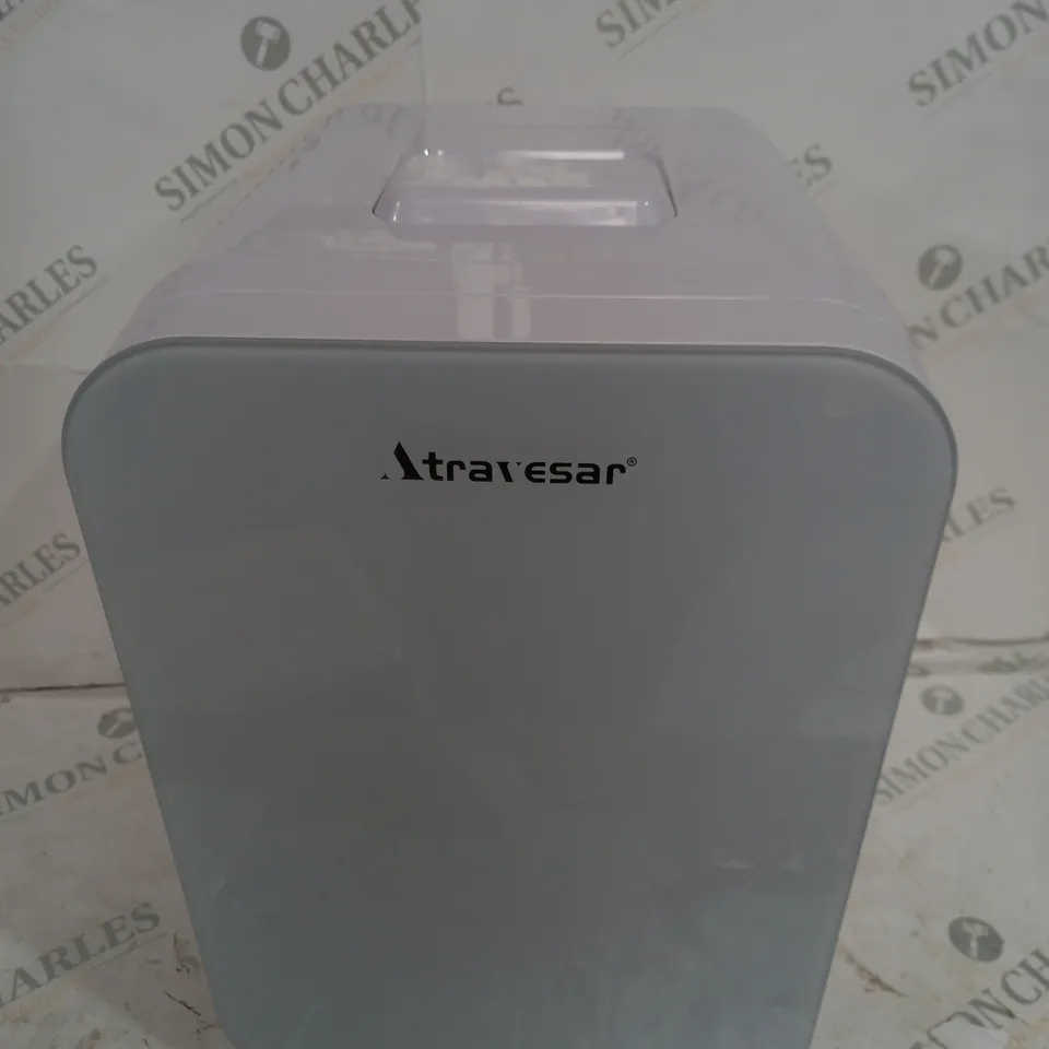 ATRAVESAR MINI FRIDGE