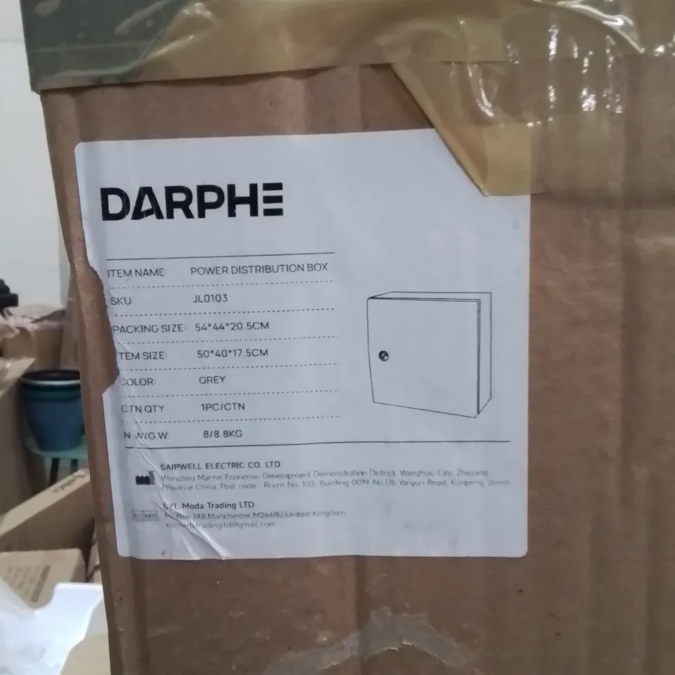 BOXED POWER DISTRIBUTION BOX