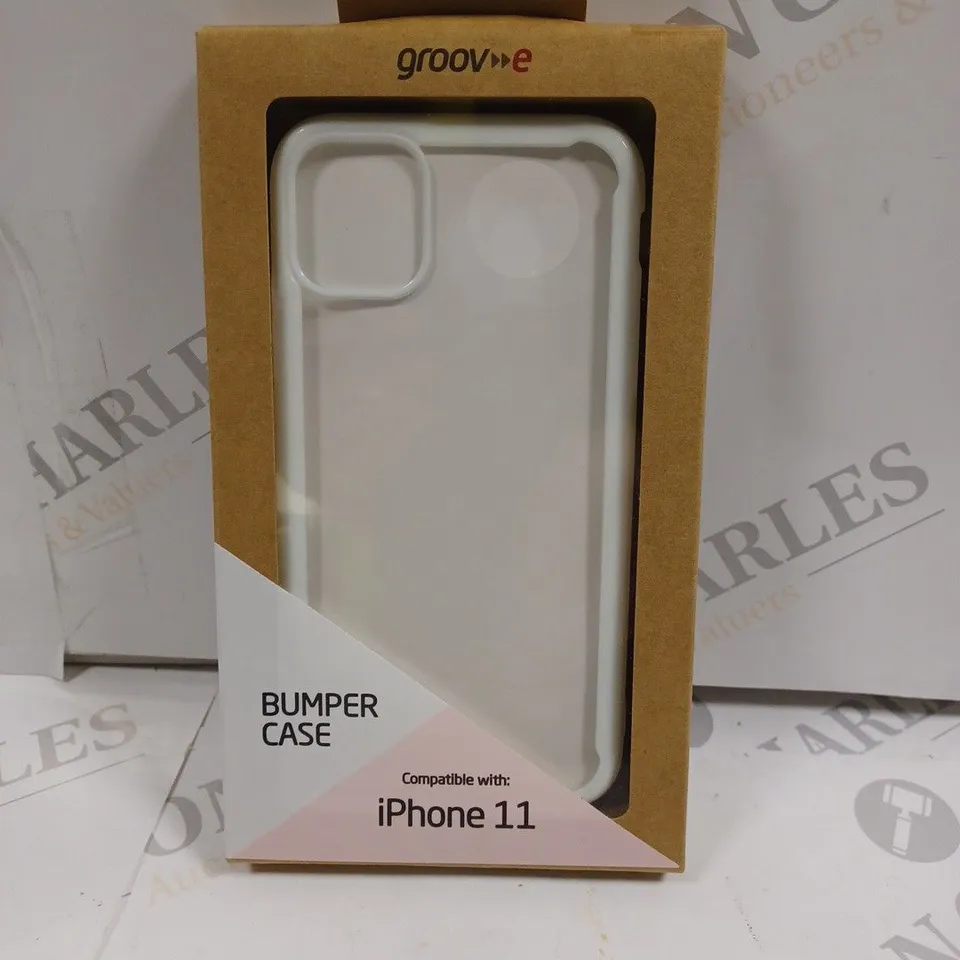 LOT OF APPROXIMATELY 100 GROOVE TPU EDGE BUMPER CASES FOR IPHONE 11 - WHITE