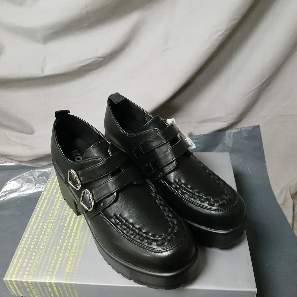 KOI IAGO METAL HEART OXFORD PLATFORM SHOES BLACK BOXED SIZE 8