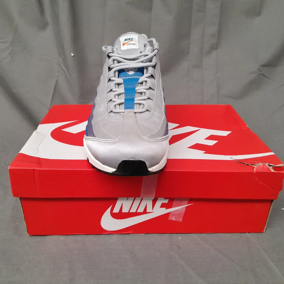 BOXED PAIR OF NIKE AIR MAX 95 SHOES IN GREY/BLUE UK SIZE 10