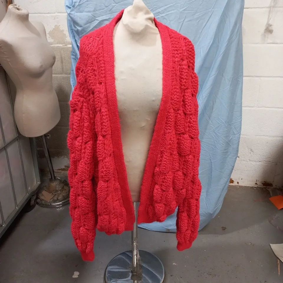 PAPAYA RED CHUNKY KNIT CARDIGAN – UK SIZE L