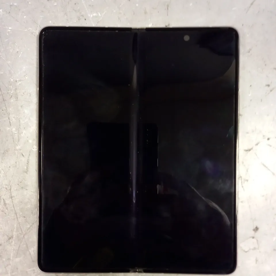 SAMSUNG GALAXY FOLD SMARTPHONE 