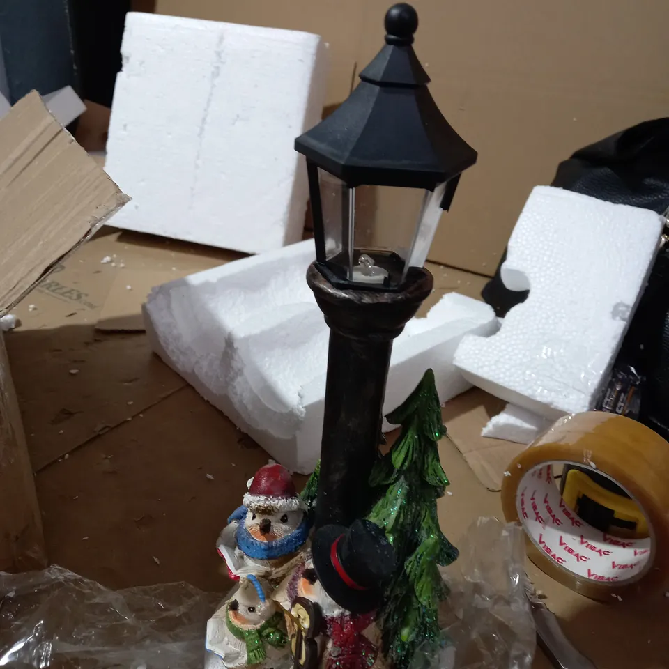 FESTIVE POLYRESIN ROBIN COLLECTION 