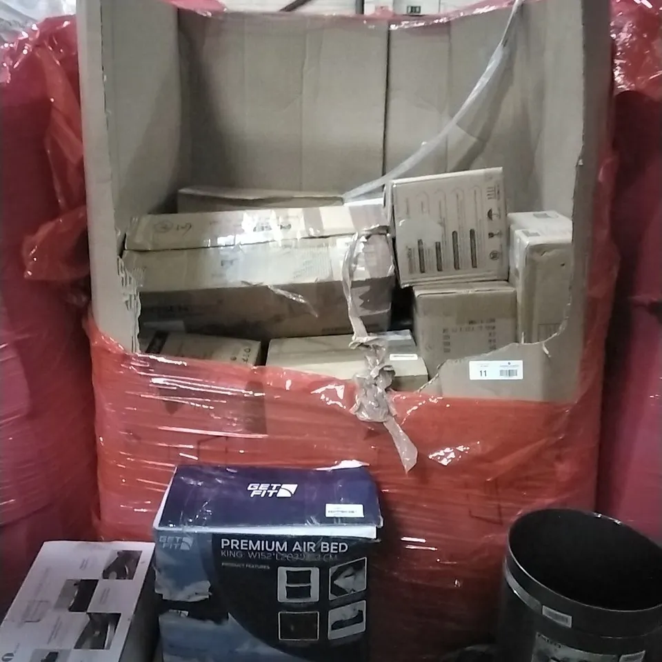 PALLET OF ASSORTED ITEMS TO INCLUDE: HI FIDELITY BELT DRIVE TURNTABLE SYSTEM, PLANT POTS, AIR BED, AIR MATTRESS WITH HEADBOARD, AMZCHEF ESPRESSO COFFEE MACHINE ETC 