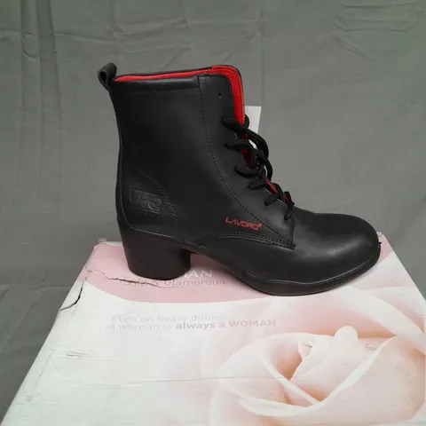 BOXED PAIR OF LAVORO LUCY BLACK BOOT SIZE 7