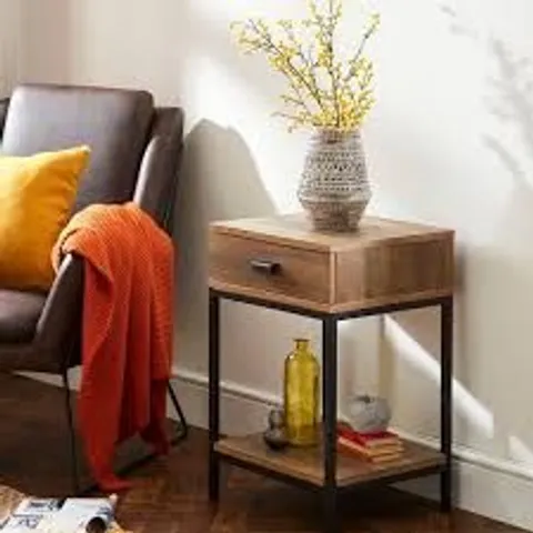 BOXED FULTON 1 DRAWER SIDE TABLE - PINE (1 BOX)