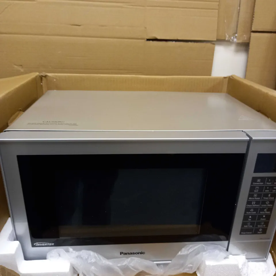 PANASONIC NN-CT57JMBPQ SLIMLINE COMBINATION MICROWAVE OVEN