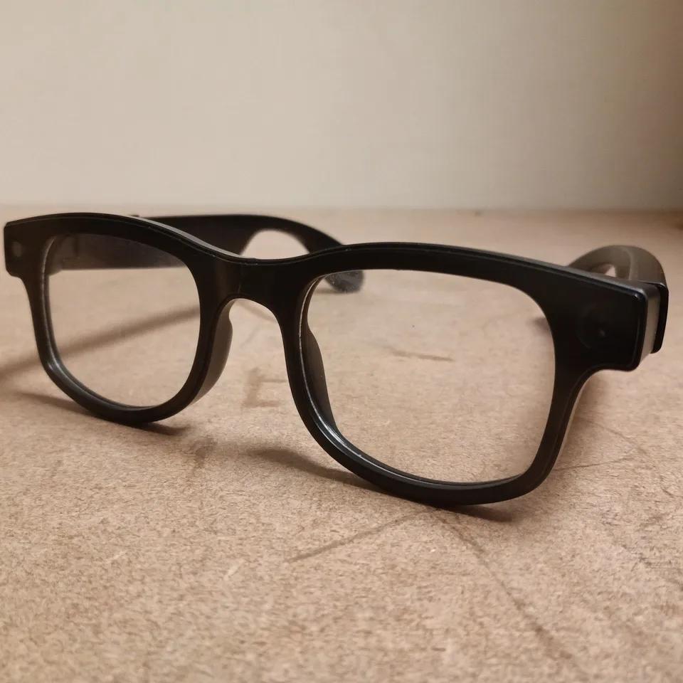 AI GLASSES AIMB-G2 SMART GLASSES WITH 3 LENS SETS – BOXED