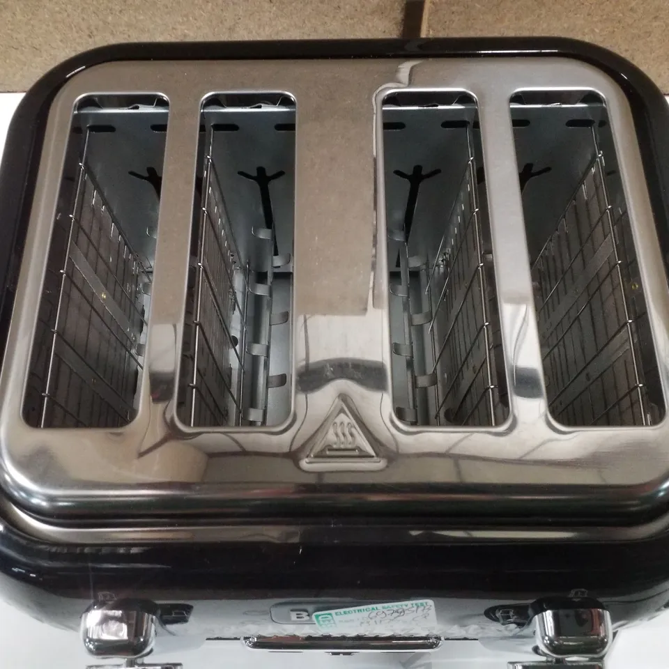 BOXED BREVILLE CURVE COLLECTION BLACK GLOSS 4 SLICE TOASTER