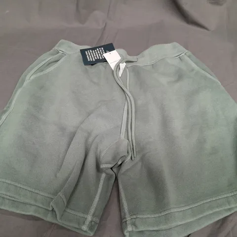 ABERCROMBIE & FITCH LIGHT GREEN FLEECE JOGGING SHORTS - SMALL
