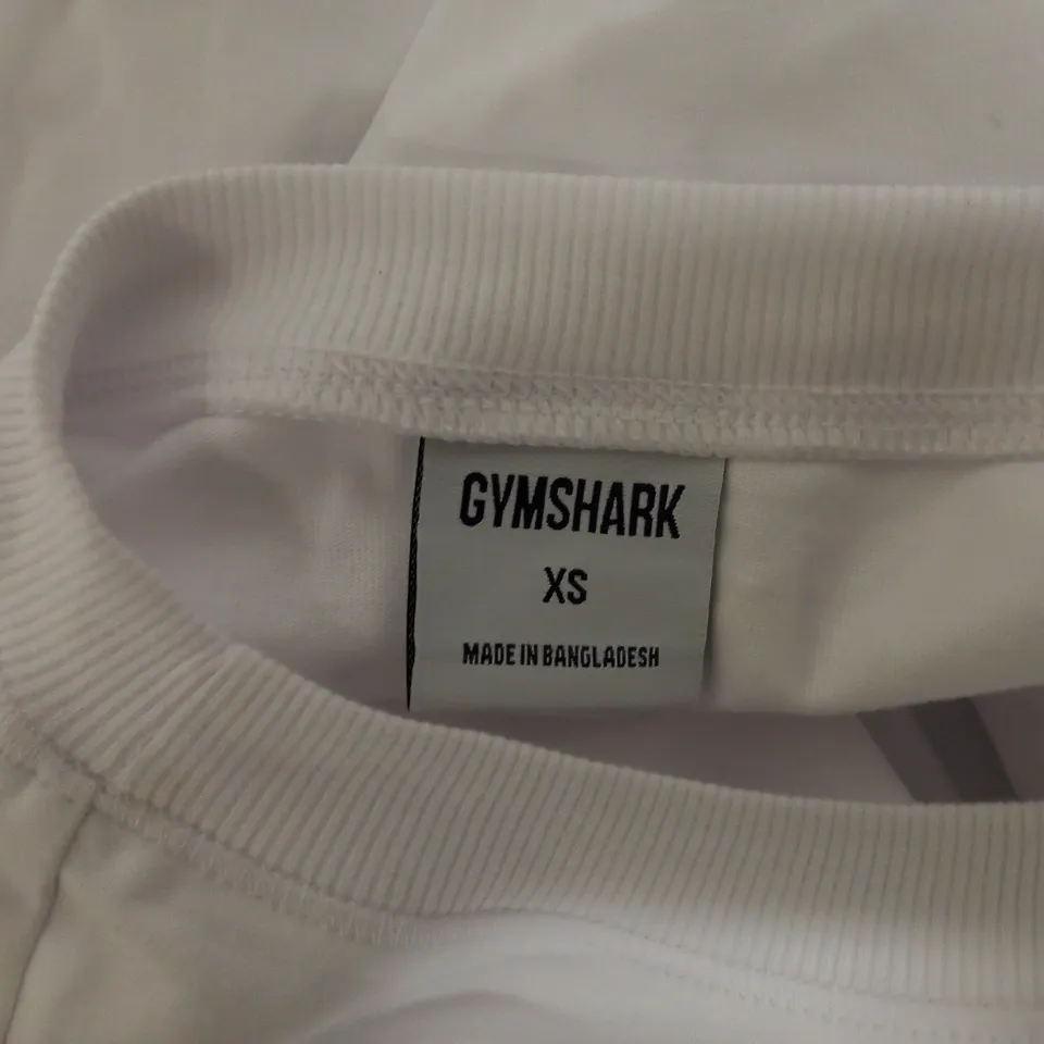 GYMSHARK WHITE CROPPED TSHIRT - SIZE XS