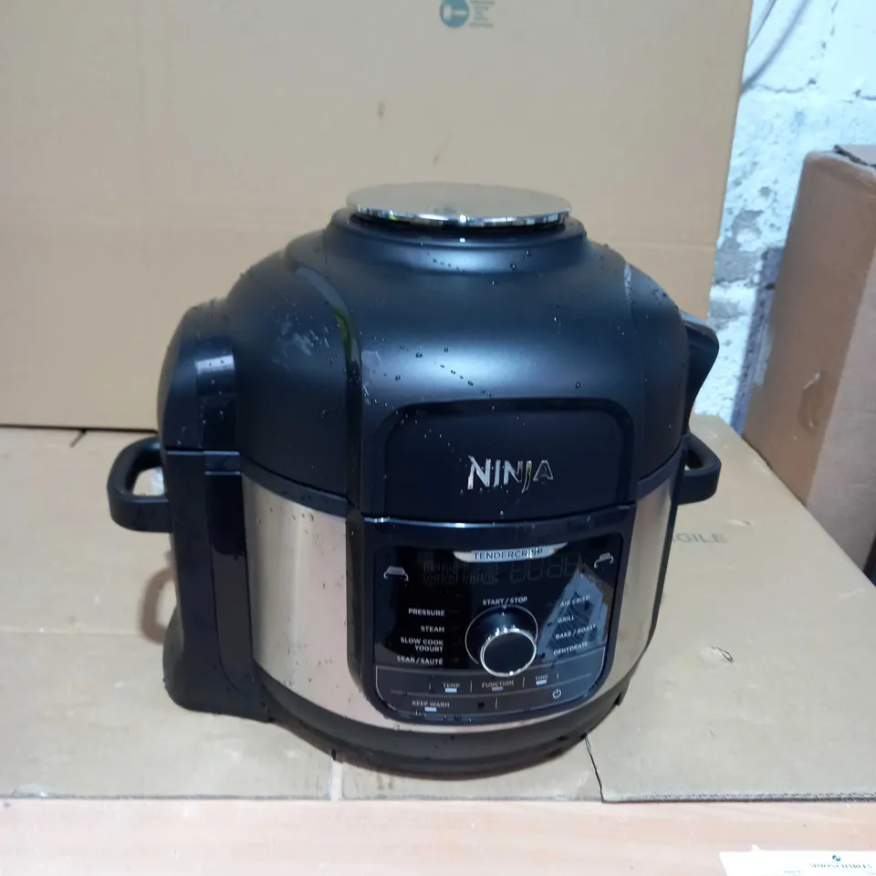 NINJA 9 IN 1 MULTI COOKER 