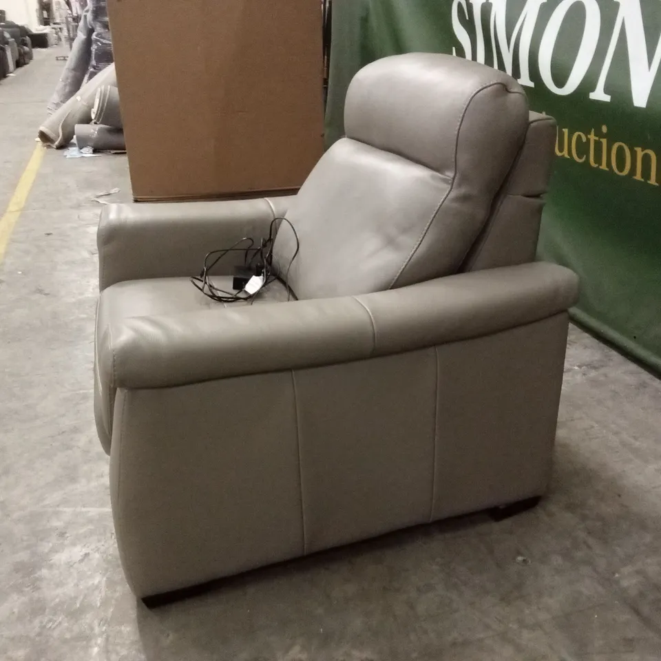 QUALITY DESIGNER ITALIAN MADE ADRIANO LUMBAR AND ELECTRIC RECLINER LEATHER ARMCHAIR