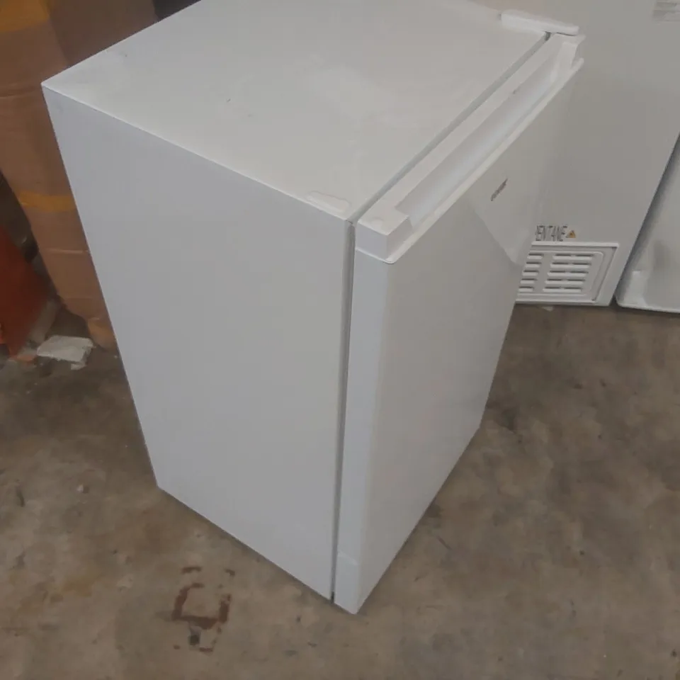 LOGIK LUF48W23 UNDERCOUNTER FREEZER - WHITE