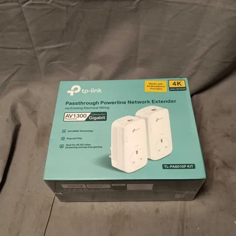 TP-LINK PASSTHROUGH POWERLINE NETWORK EXTENDER KIT TL-PA8010P SEALED