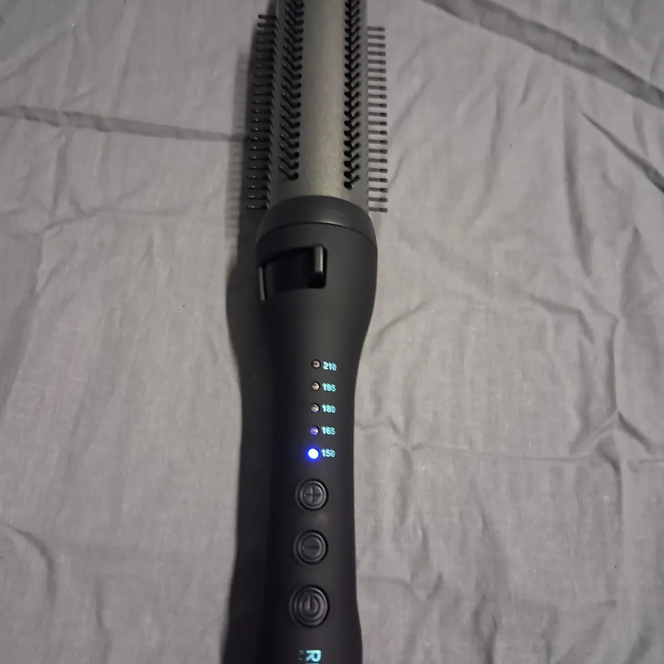 BOXED REVAMP PROFESSIONAL PROGLOSS PERFECT FINISH CERAMIC CURL AND WAVES BRUSH BR-1500-GB