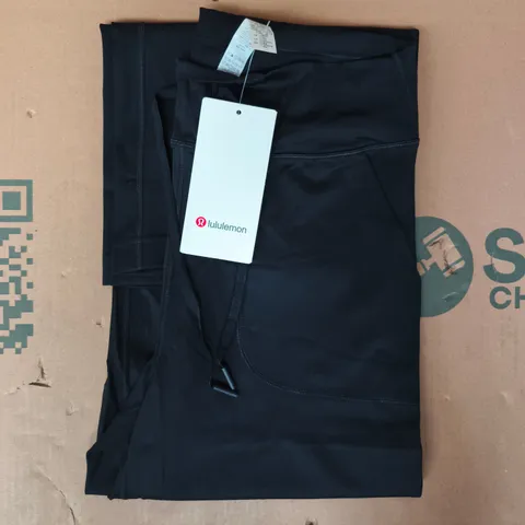 LULULEMON LEGGINGS IN BLACK SIZE 10