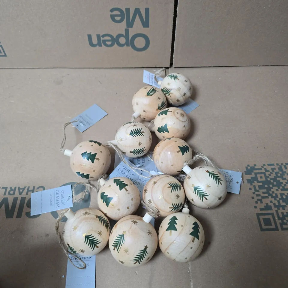 BOX OF GISELA GRAHAM SMALL CHRISTMAS BAUBLES DECORATIONS 