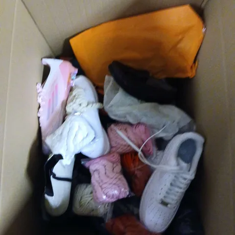 LARGE BOX OF APPROX 10 ASSORTED SHOES IN VARIOUS COLOURS, STYLE AND SIZES