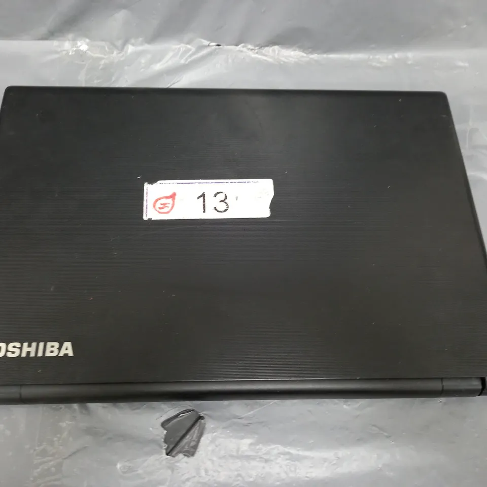 TOSHIBA SATELLITE PRO R50-B	15 INCH I3-4005U 1.70GHZ