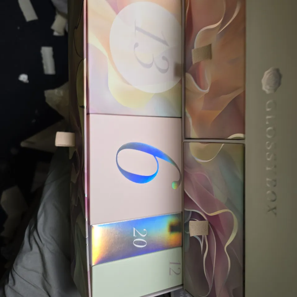 Glossybox Advent Calendar – 25 Day Beauty Gift Box