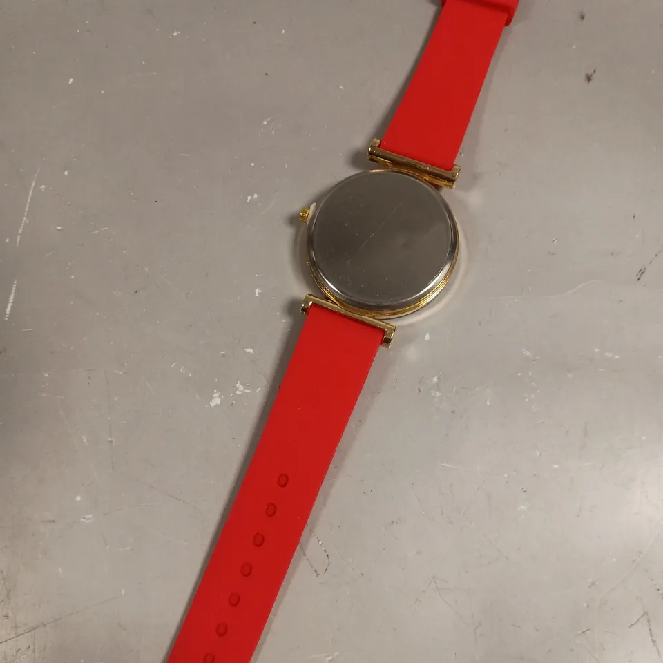 D&G TIME LADIES RED RUBBER STRAP WATCH